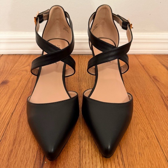 Journee Collection Black Strappy Heels - Picture 3 of 6